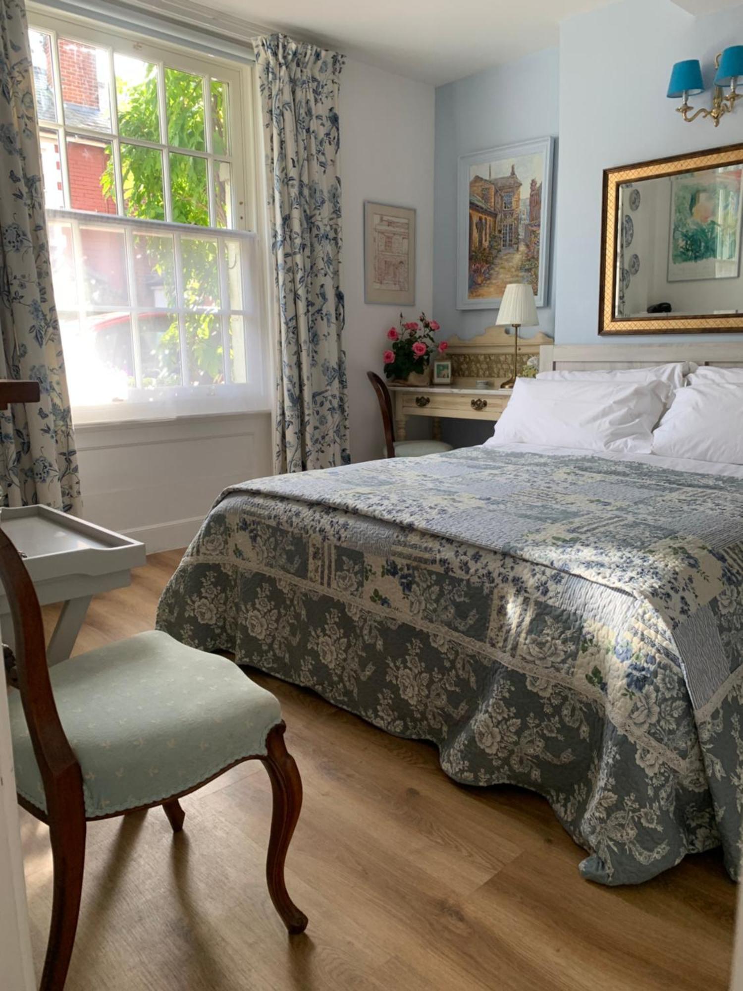 Esme'S Bed and Breakfast Winchester Esterno foto